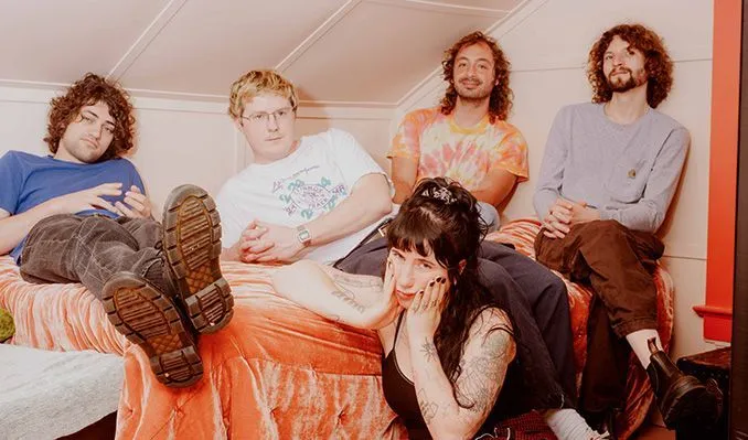 Image Wednesday Gouge Away