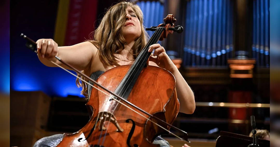 Image Czech Philharmonic • Alisa Weilerstein