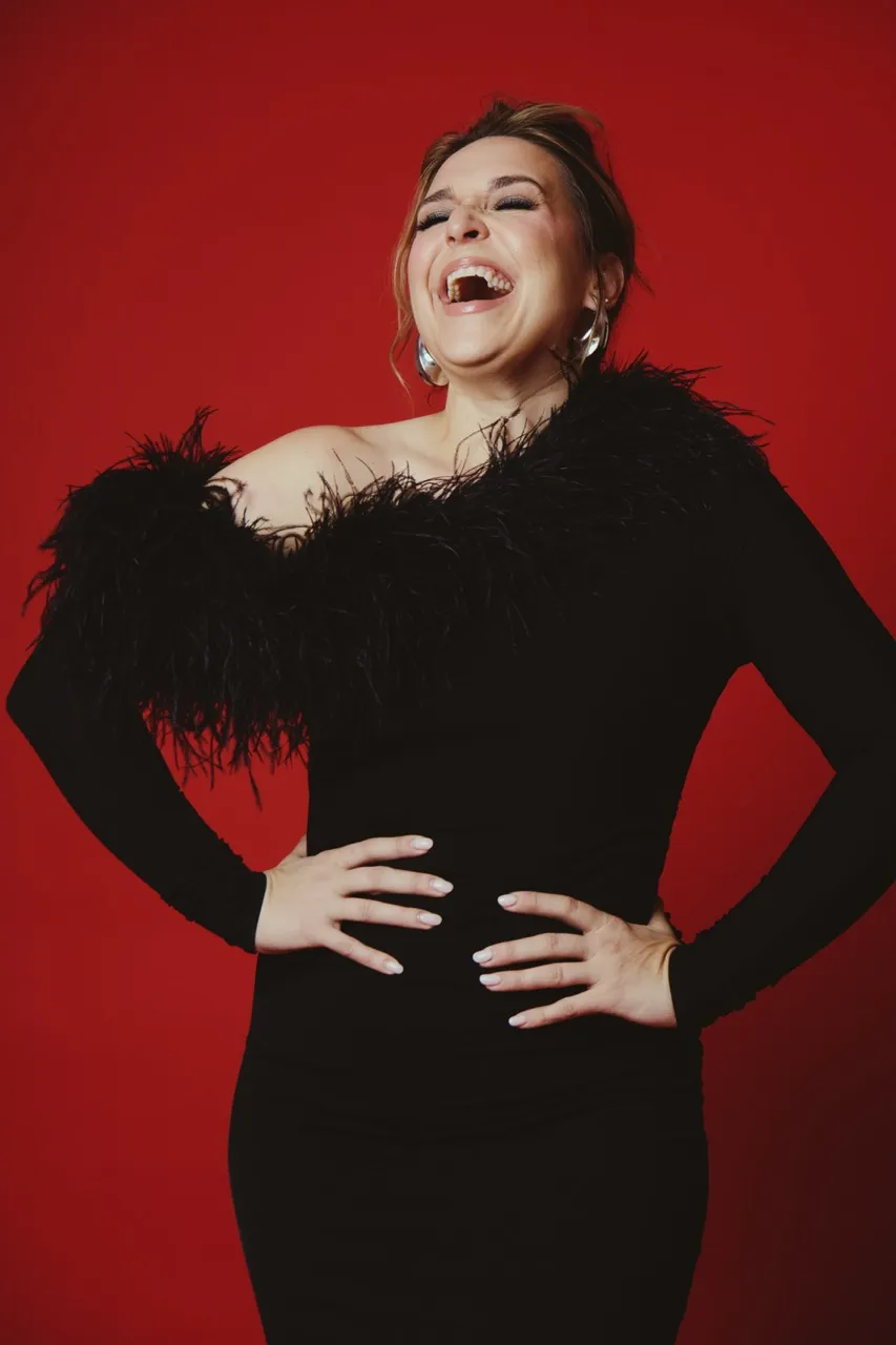 Jessica Vosk: SLEIGH