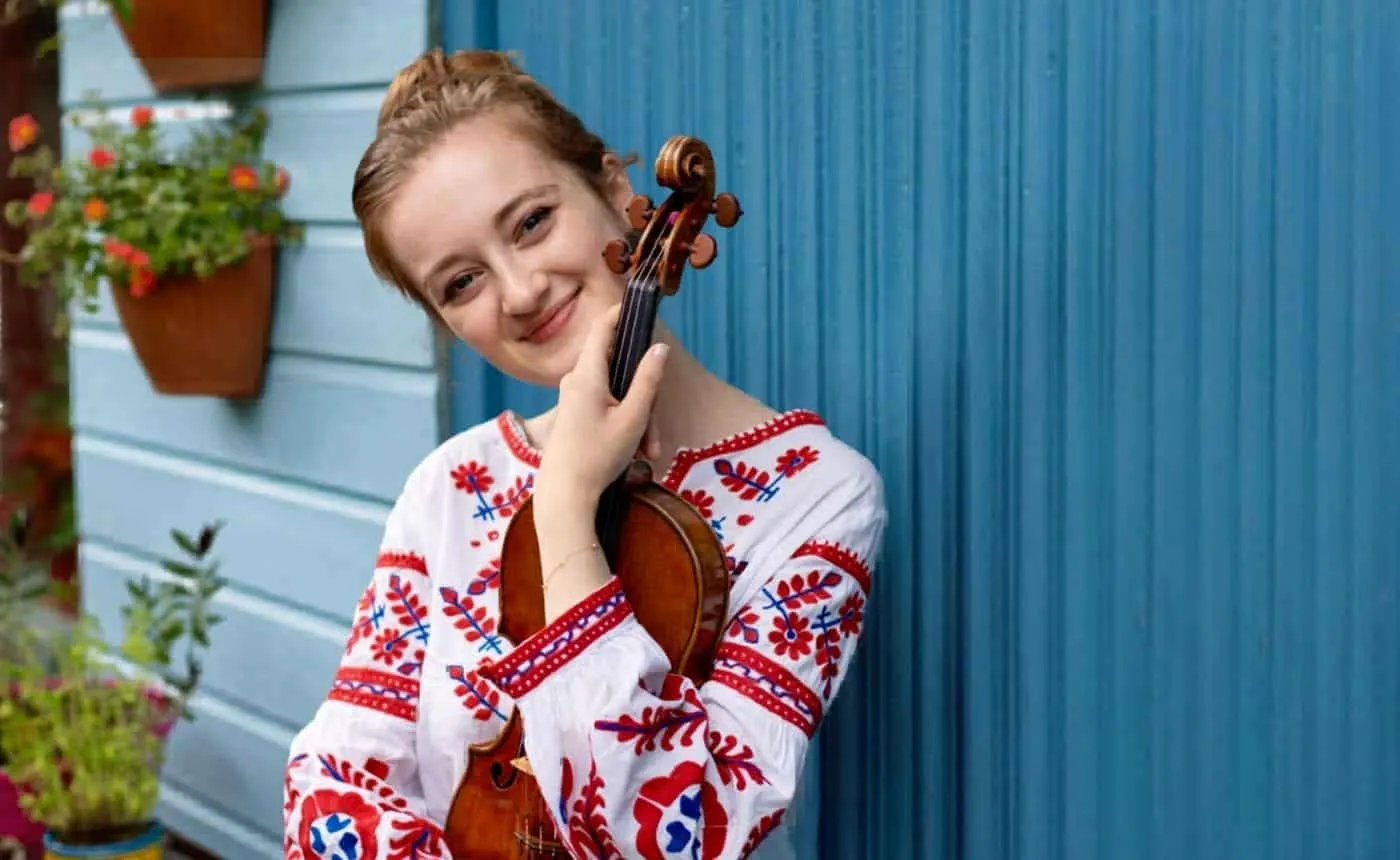 Image English Masterpieces: Britten & Elgar