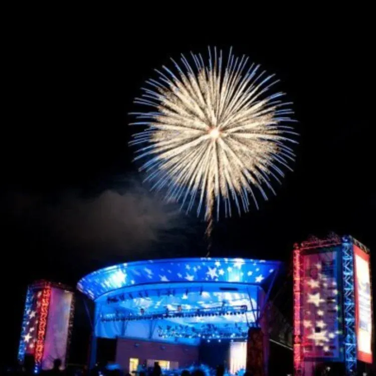 Image Talcott Mountain Music Festival: Celebrate America! with special guest Livingston Taylor and Fireworks display