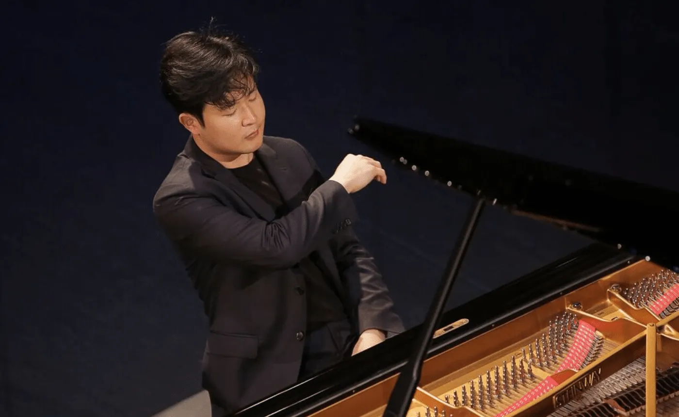 Image Beethoven's Piano Concerto No. 1