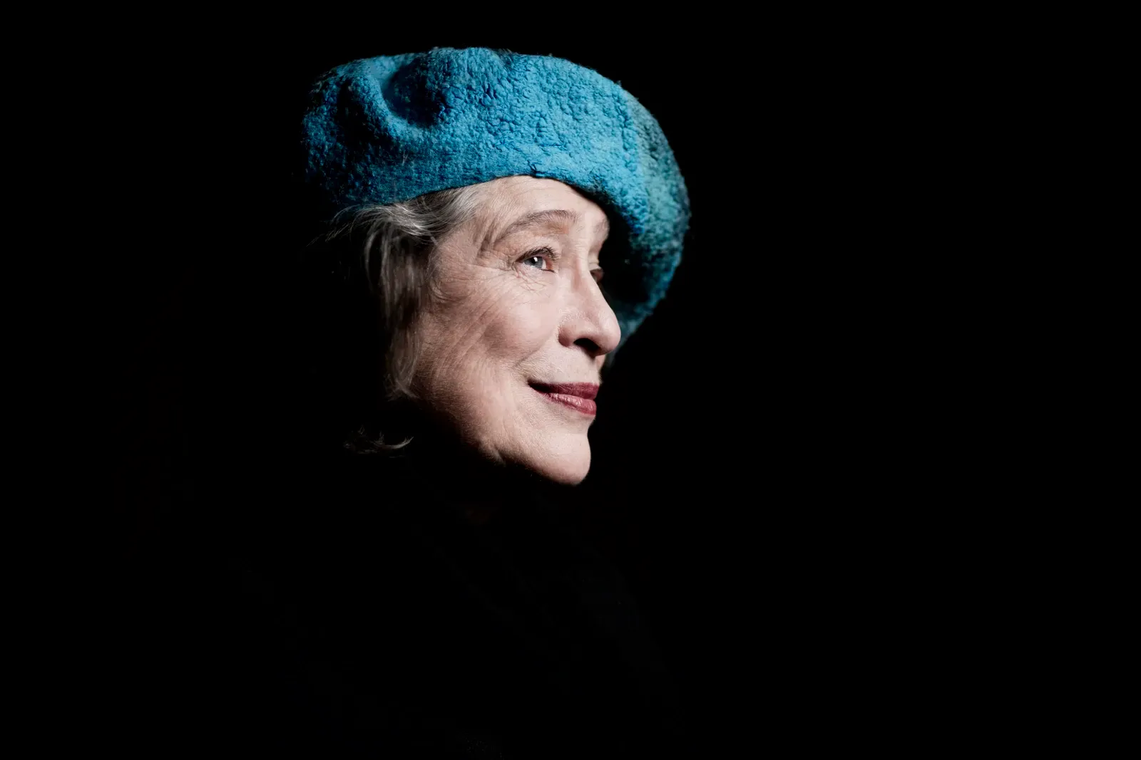 Image Elisabeth Leonskaja piano