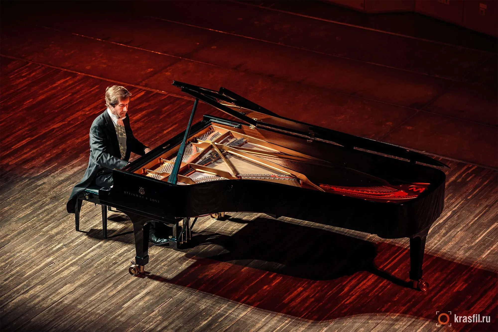 Image Nikolai Lugansky, piano