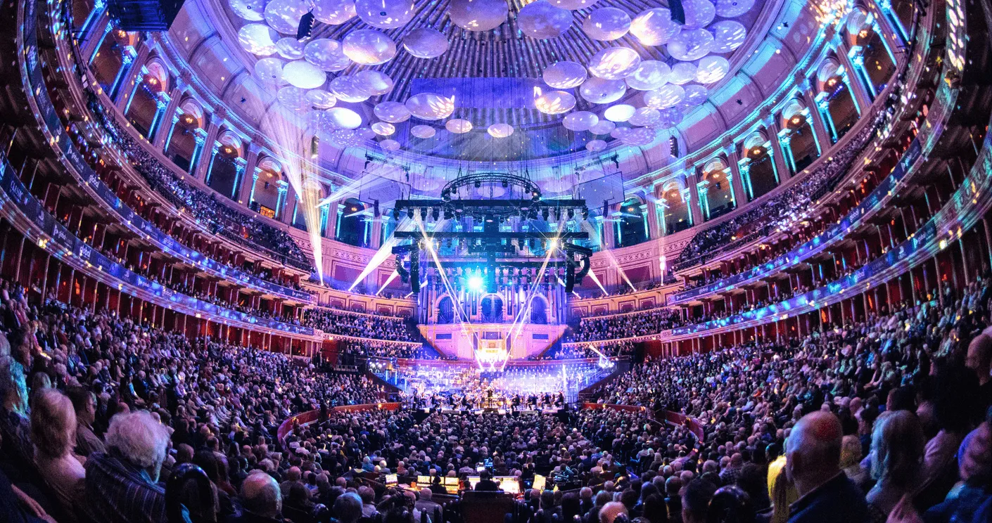 Image Classic FM Live with Viking