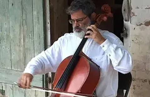 Image Paul Christopher (cello), Guest Artist