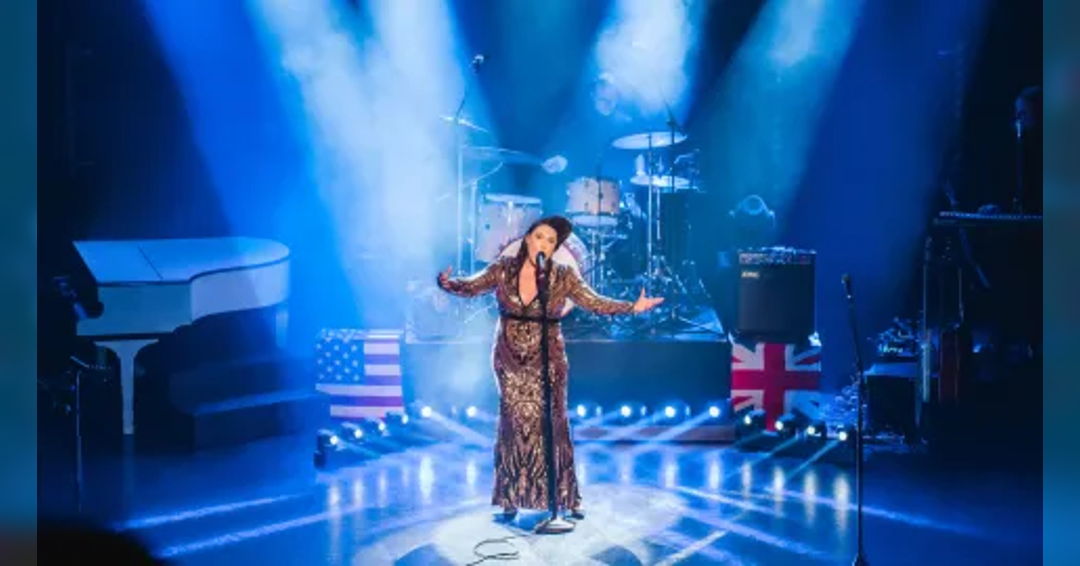 Image Lipstick On Your Collar