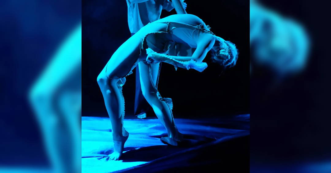 Image The Music of the Waves