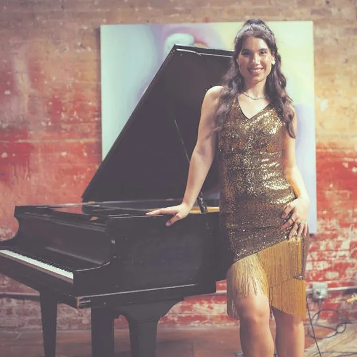 Image Chicago Cabaret Week performance presented by Copernicus Foundation: Lexa Maxwell “Lexa with an A” in the Gateway Lounge