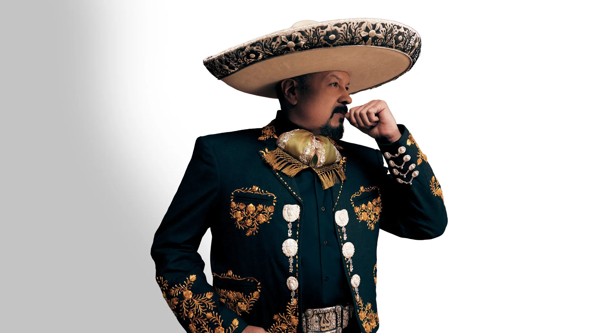 Image Pepe Aguilar