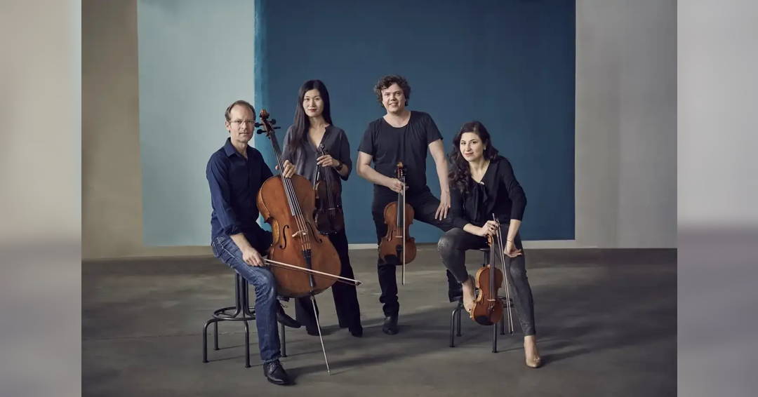 Image Classic with wings