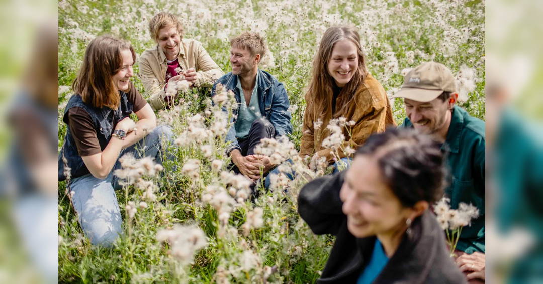 Girls In Airports x Half Circle