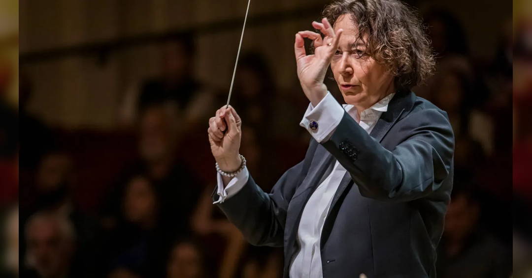 Image Czech Philharmonic • Nathalie Stutzmann