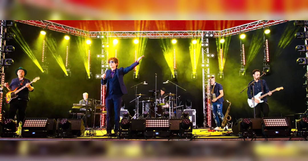 Image Holding Back The Years-Simply Red Tribute Show