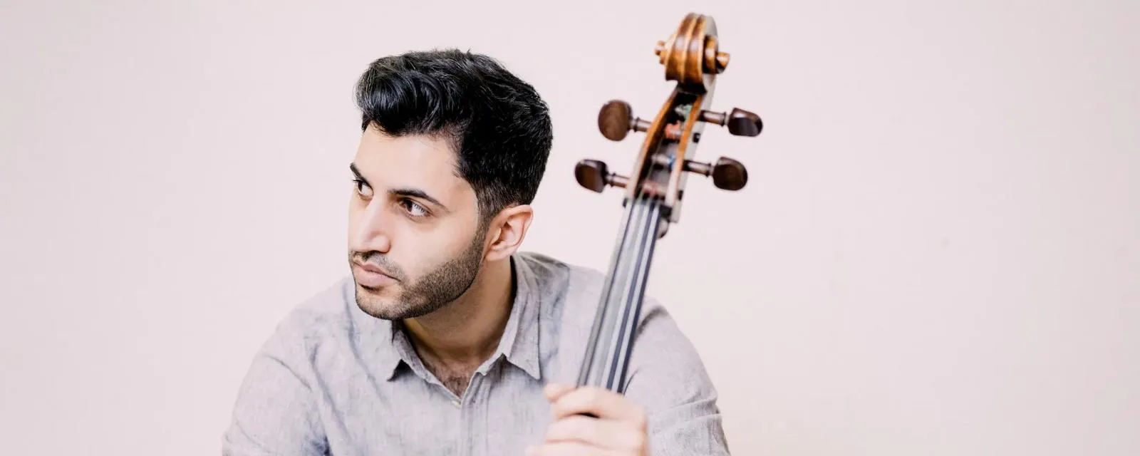 Image Kian Soltani Plays Dvořák